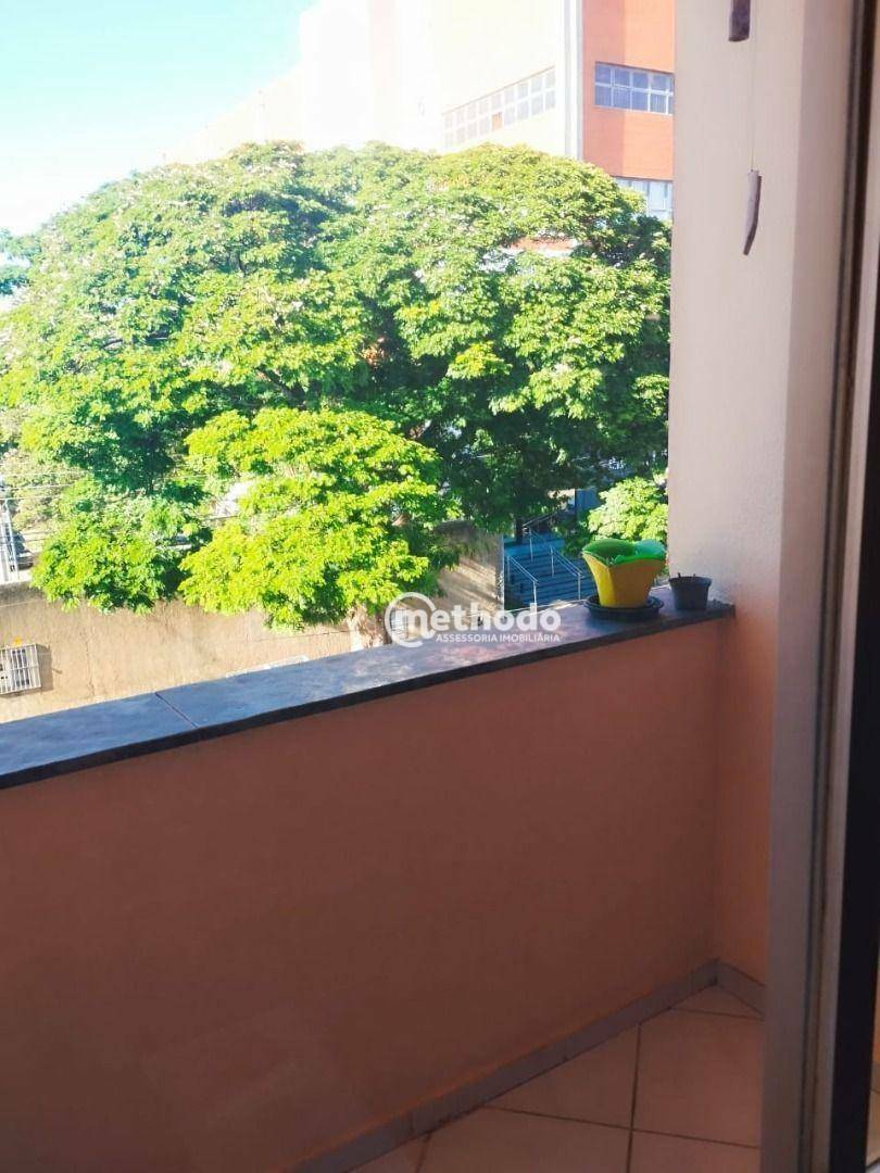 Apartamento à venda com 2 quartos, 80m² - Foto 2