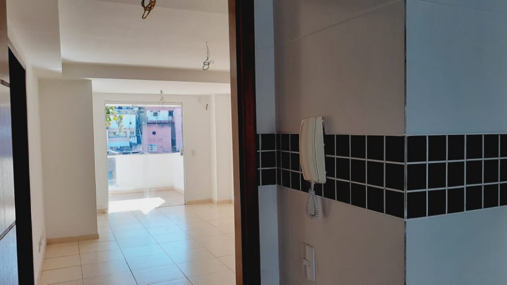 Apartamento à venda com 3 quartos, 29m² - Foto 17