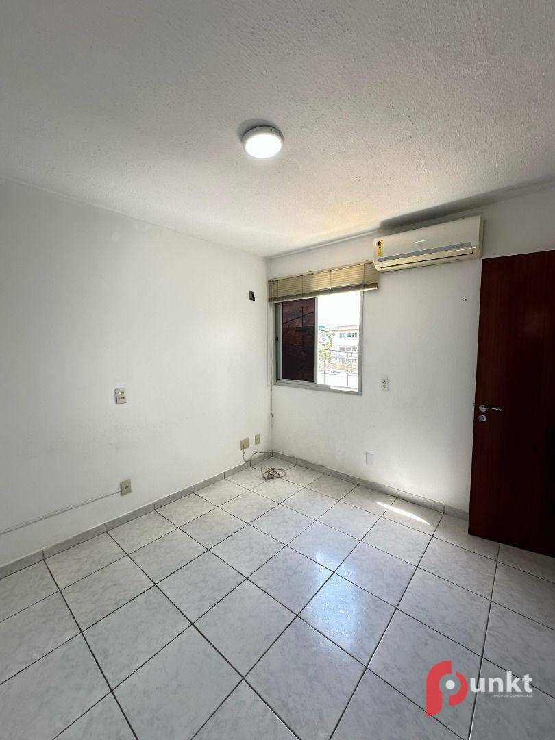 Apartamento para alugar com 3 quartos, 80m² - Foto 8