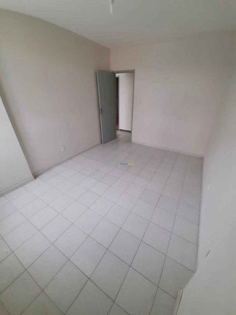 Apartamento à venda e aluguel com 2 quartos, 100m² - Foto 5