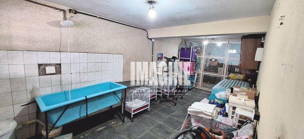 Sobrado à venda com 3 quartos, 310m² - Foto 47