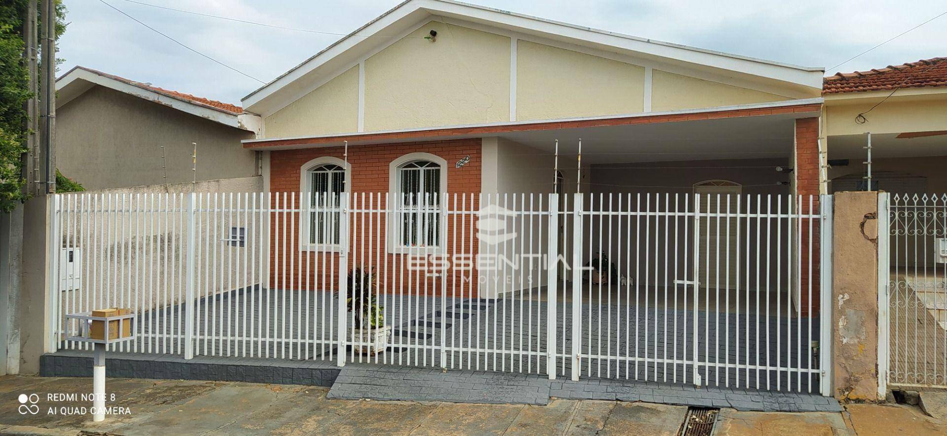 Casa à venda com 3 quartos, 144m² - Foto 1