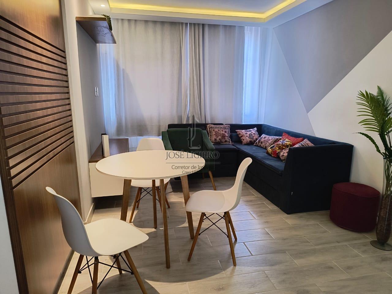 Apartamento à venda com 2 quartos, 75m² - Foto 2