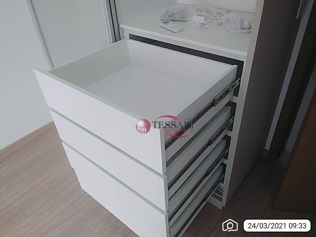 Apartamento para alugar com 2 quartos, 65m² - Foto 8