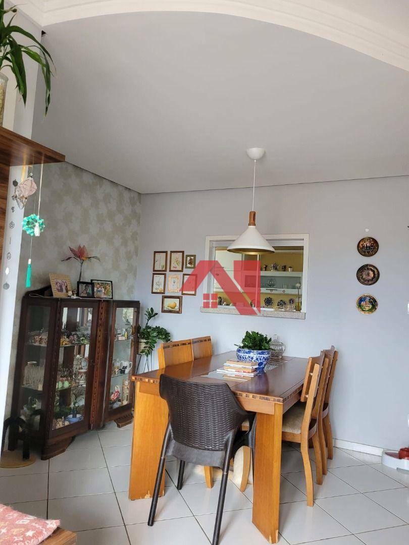 Apartamento à venda com 3 quartos, 75m² - Foto 5