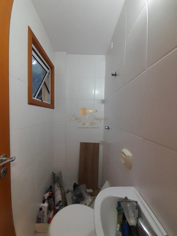 Casa de Condomínio para alugar com 3 quartos, 350m² - Foto 13