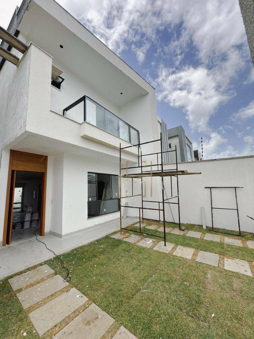 Casa, 3 quartos, 148 m² - Foto 1