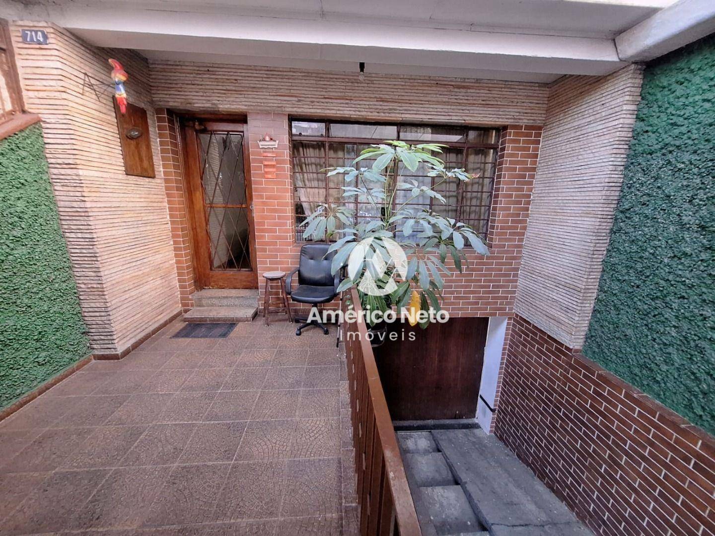 Casa à venda e aluguel com 3 quartos, 300m² - Foto 54