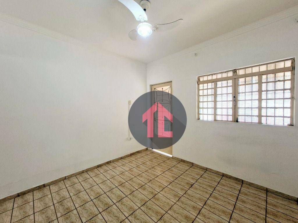 Casa à venda e aluguel com 2 quartos, 88m² - Foto 9