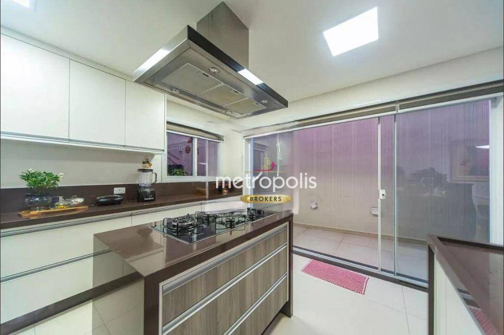 Sobrado à venda com 3 quartos, 240m² - Foto 5