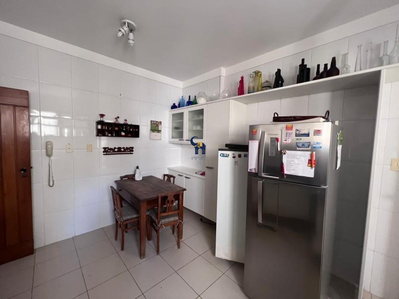 Apartamento à venda com 3 quartos, 290m² - Foto 27