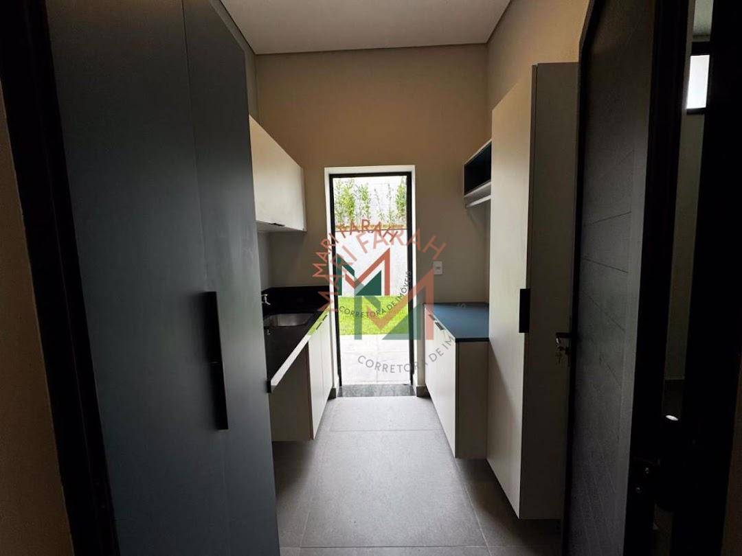 Casa de Condomínio à venda com 4 quartos, 333m² - Foto 15