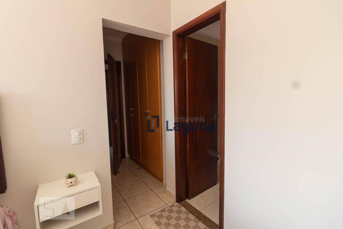 Apartamento à venda com 3 quartos, 133m² - Foto 12