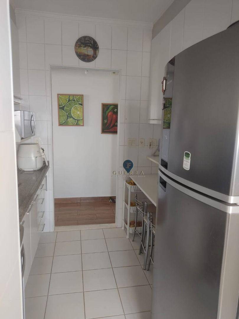 Apartamento à venda com 3 quartos, 79m² - Foto 7