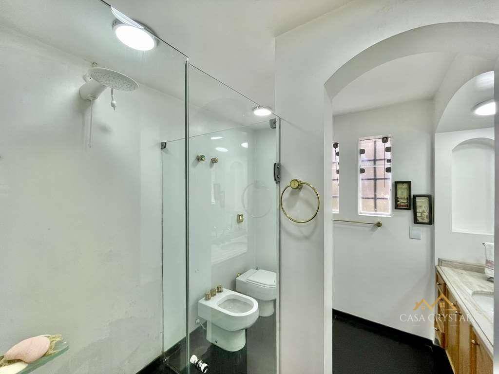 Casa de Condomínio à venda com 4 quartos, 548m² - Foto 43