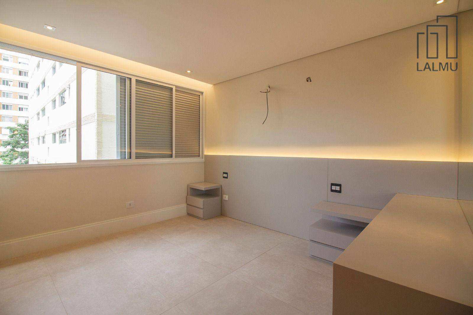 Apartamento para alugar com 2 quartos, 111m² - Foto 22