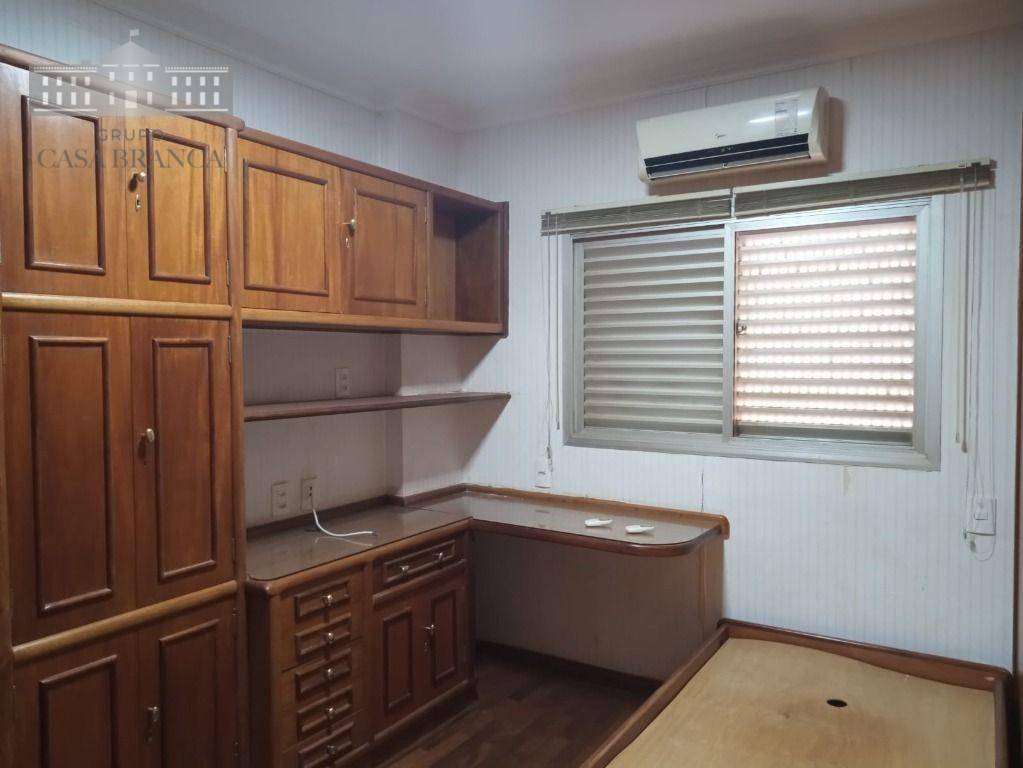 Apartamento à venda com 3 quartos, 107m² - Foto 8