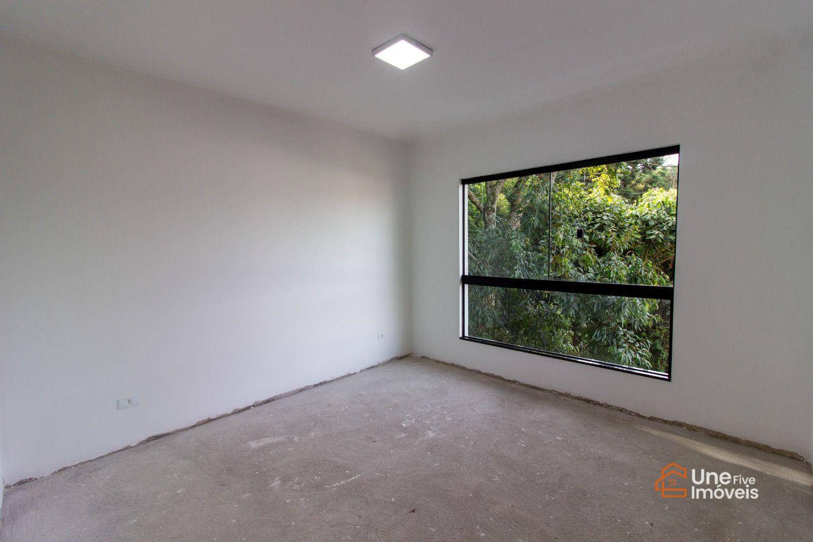 Sobrado à venda com 3 quartos, 100m² - Foto 14