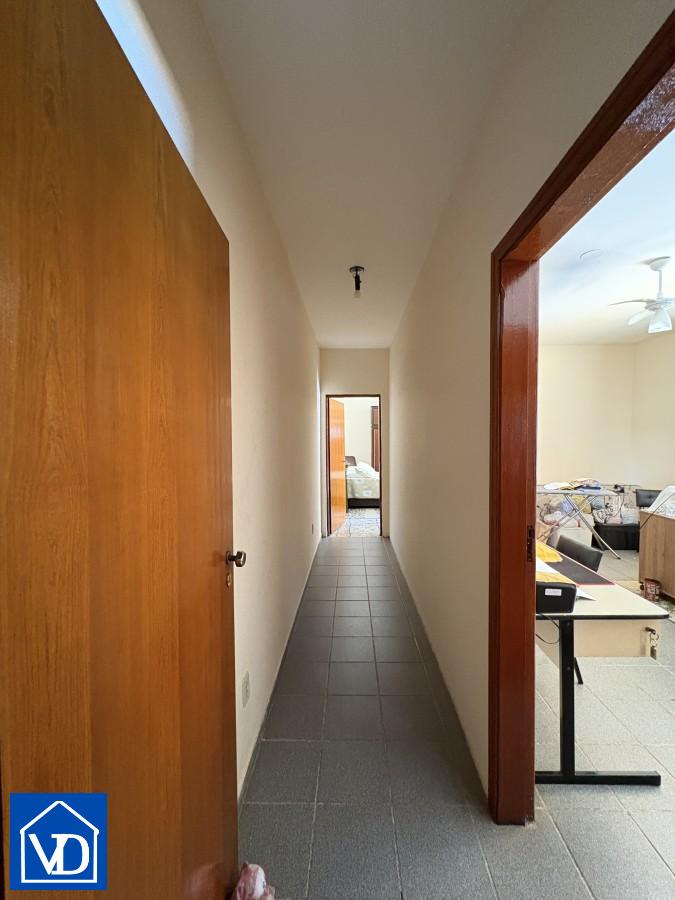 Chácara à venda com 2 quartos, 233m² - Foto 22