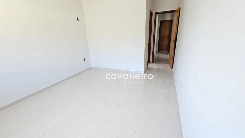 Casa à venda com 3 quartos, 100m² - Foto 3