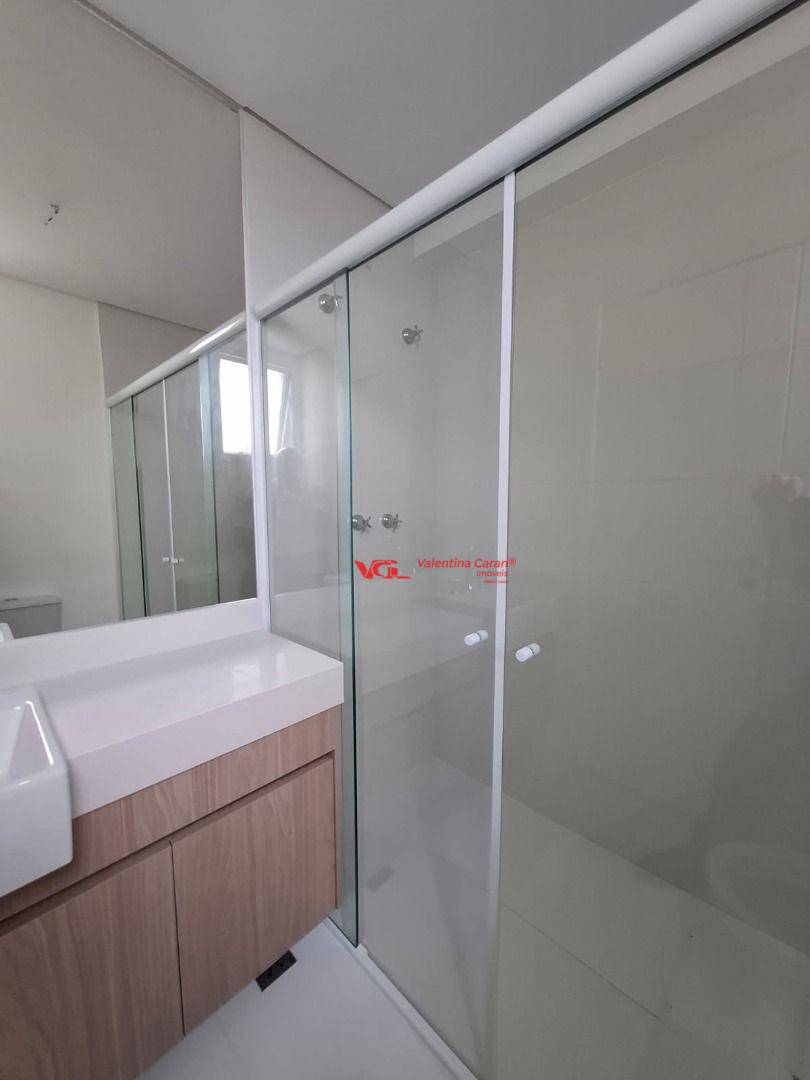 Apartamento para alugar com 2 quartos, 82m² - Foto 9