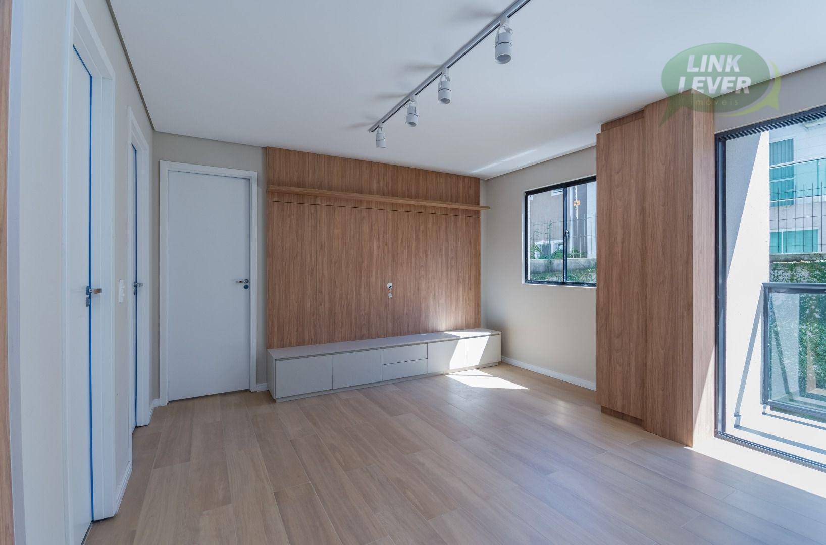 Apartamento para alugar com 2 quartos, 64m² - Foto 6