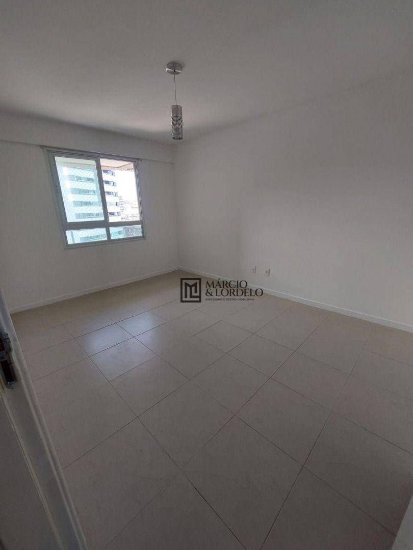 Cobertura à venda com 3 quartos, 210m² - Foto 17