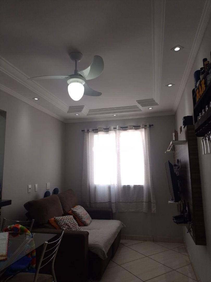 Apartamento à venda com 2 quartos, 54m² - Foto 1