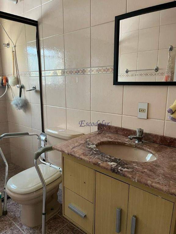 Sobrado à venda com 5 quartos, 160m² - Foto 18