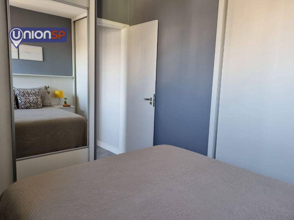 Apartamento à venda com 2 quartos, 57m² - Foto 9