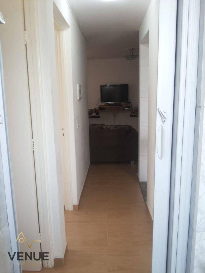 Apartamento à venda com 2 quartos, 42m² - Foto 8