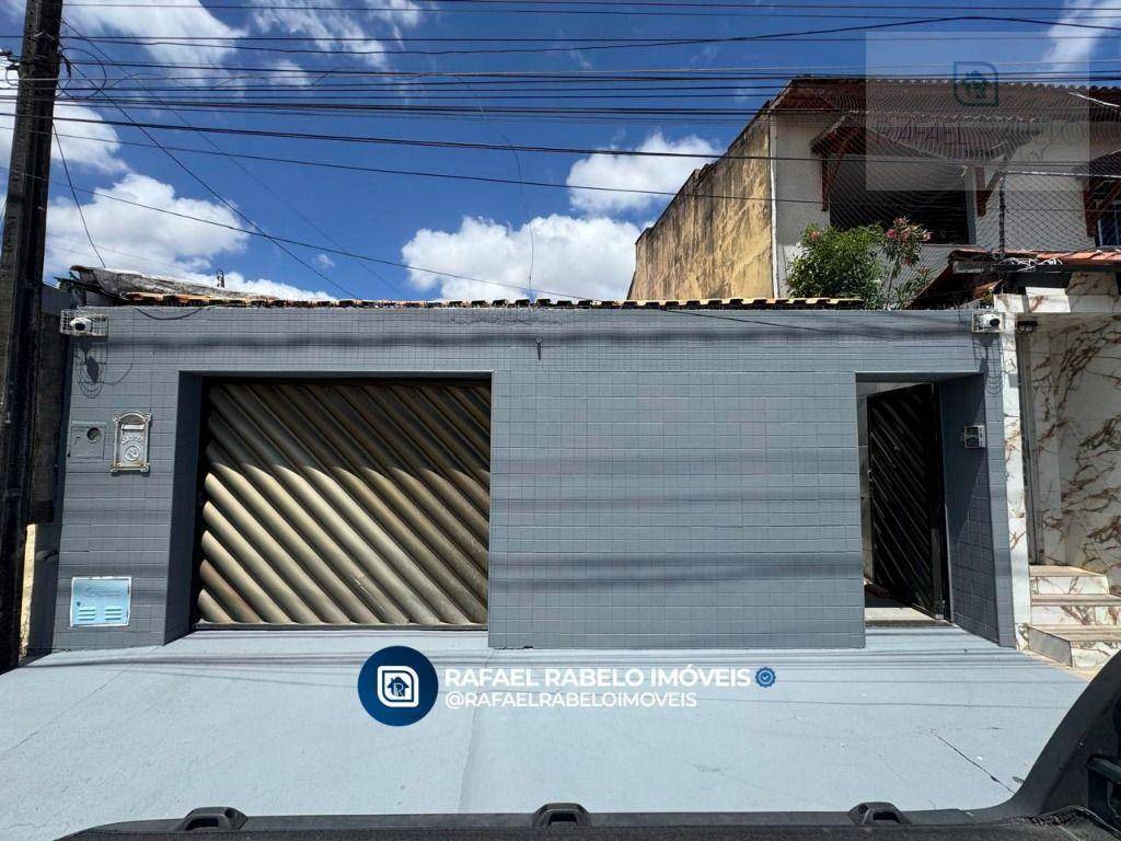 Casa, 3 quartos, 158 m² - Foto 1