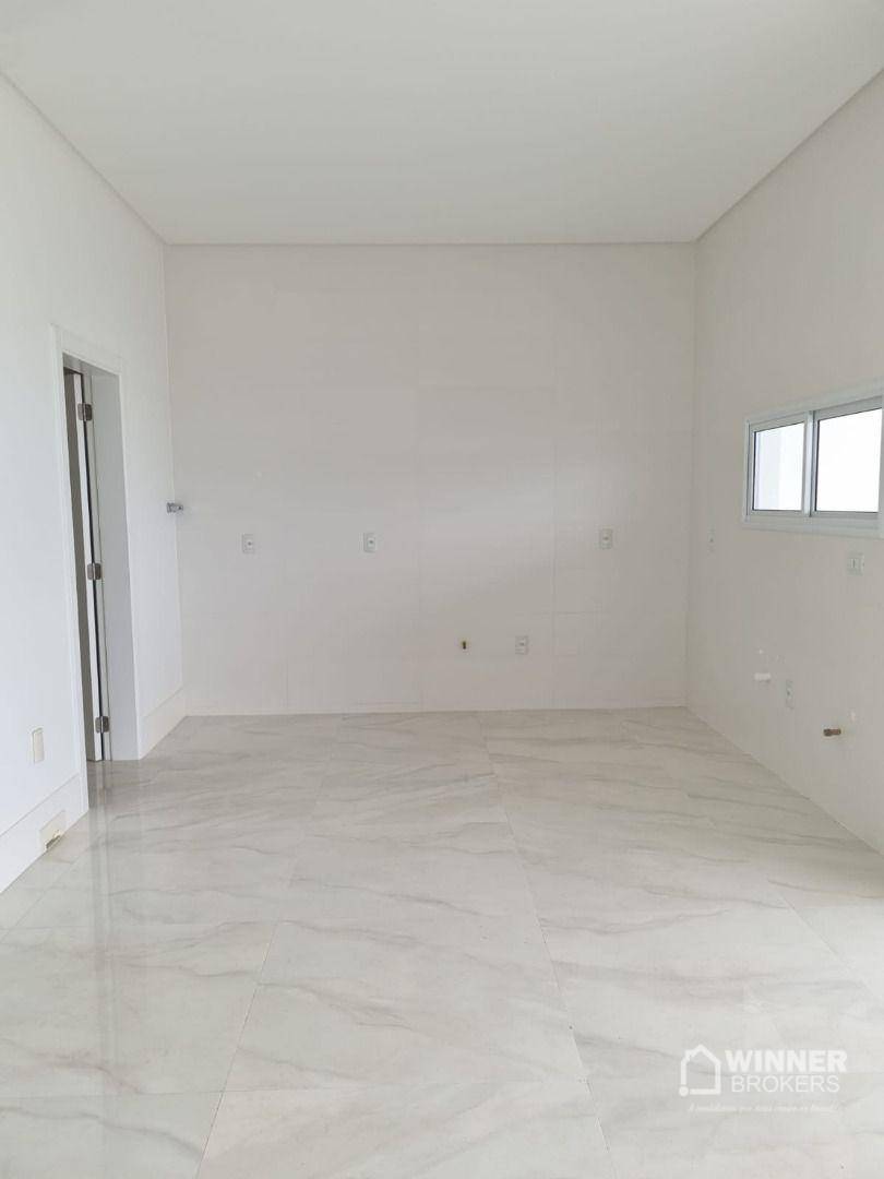 Apartamento à venda com 4 quartos, 200m² - Foto 8