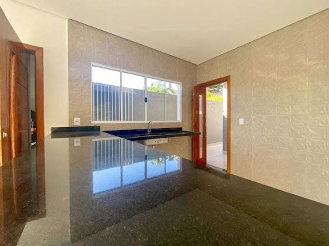 Casa à venda com 3 quartos, 178m² - Foto 6