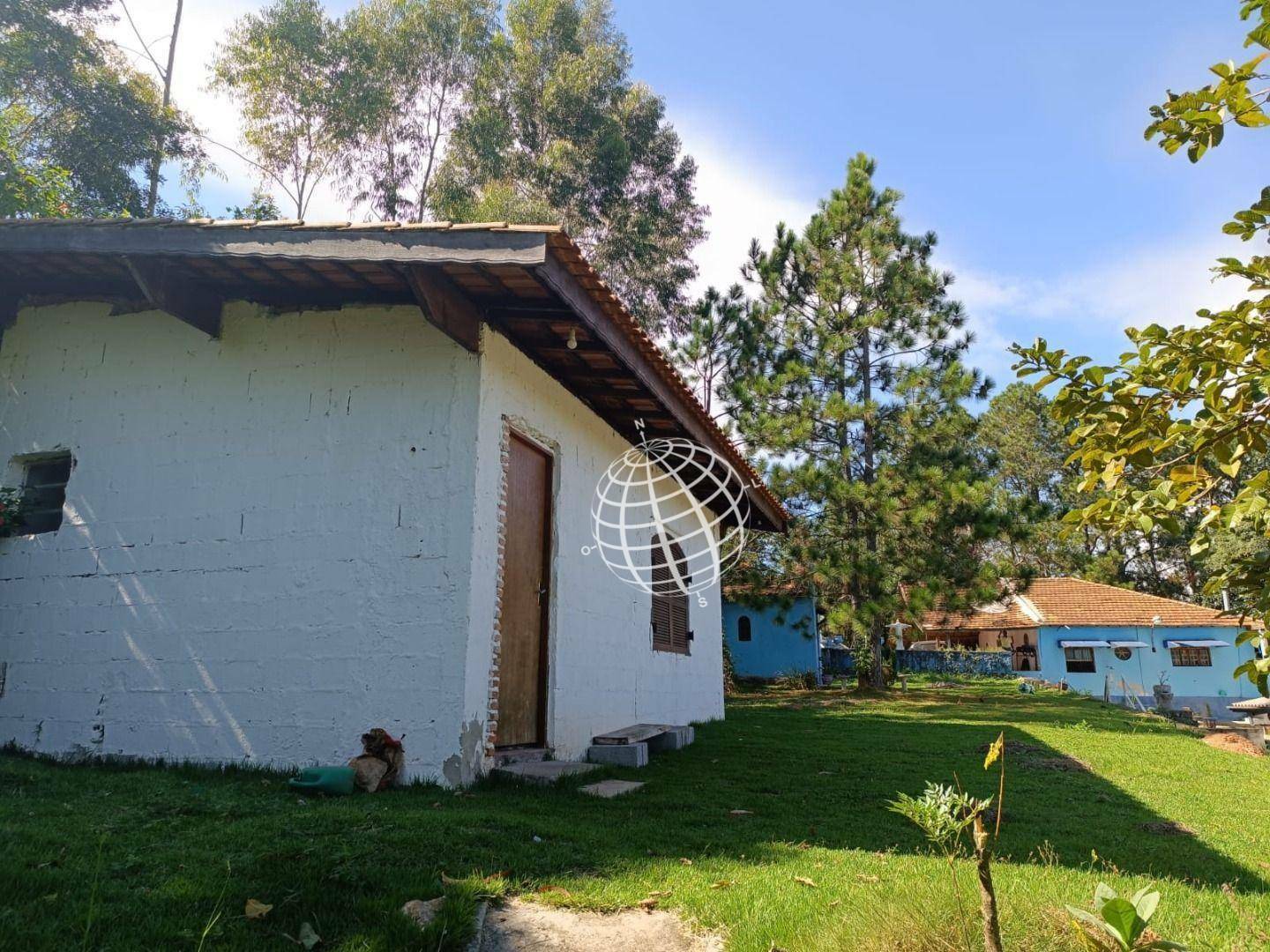 Chácara, 3 quartos, 9000 m² - Foto 1