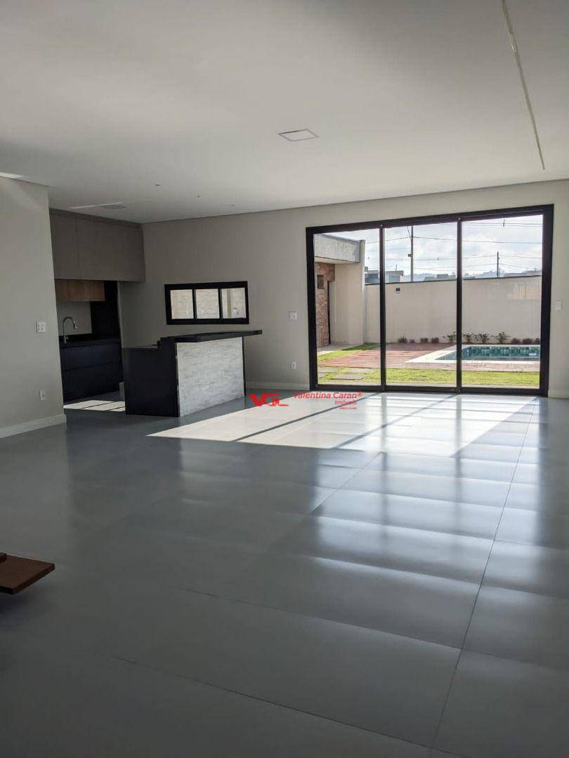 Sobrado à venda com 3 quartos, 273m² - Foto 3