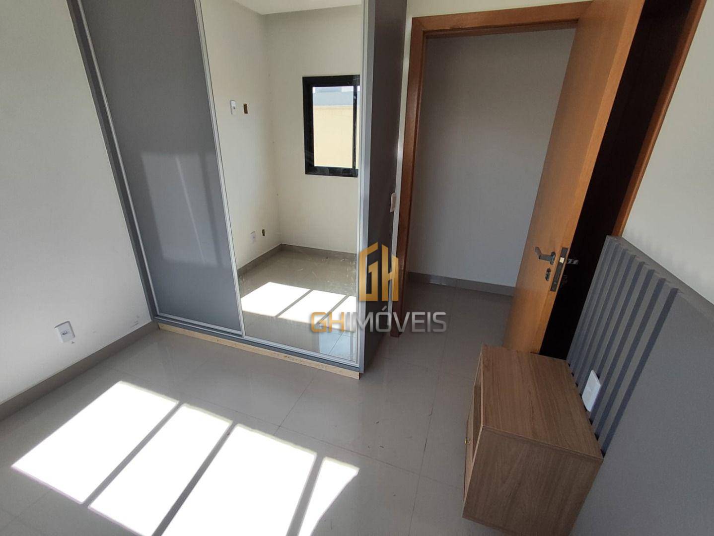 Casa à venda com 3 quartos, 150m² - Foto 11