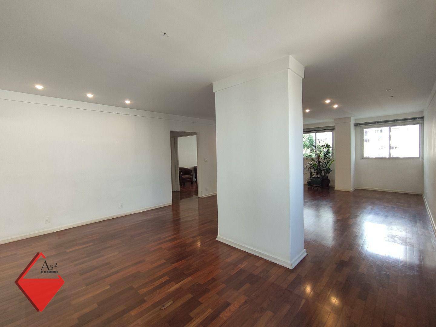 Apartamento à venda com 3 quartos, 222m² - Foto 3