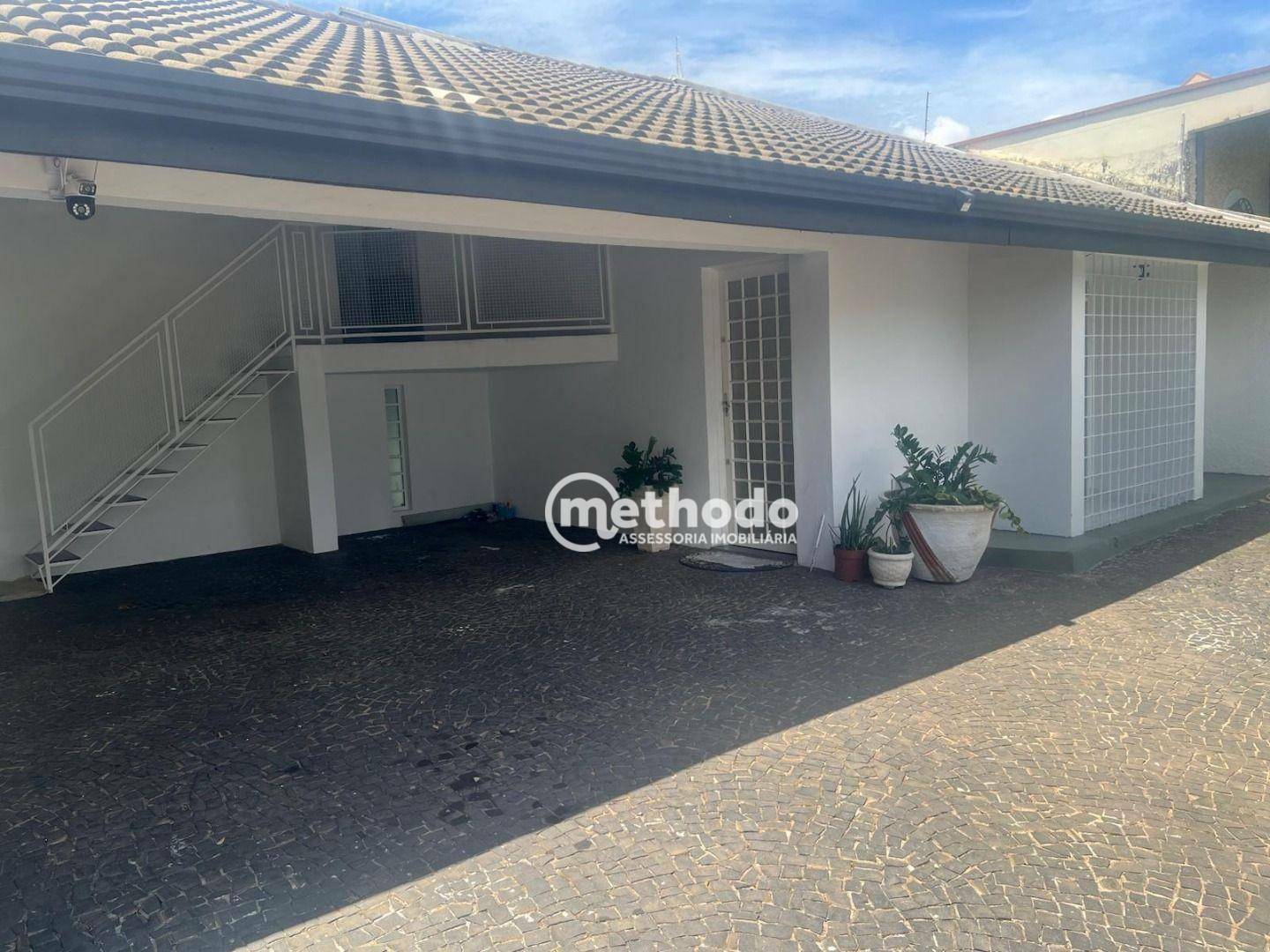 Casa à venda e aluguel com 4 quartos, 288m² - Foto 4