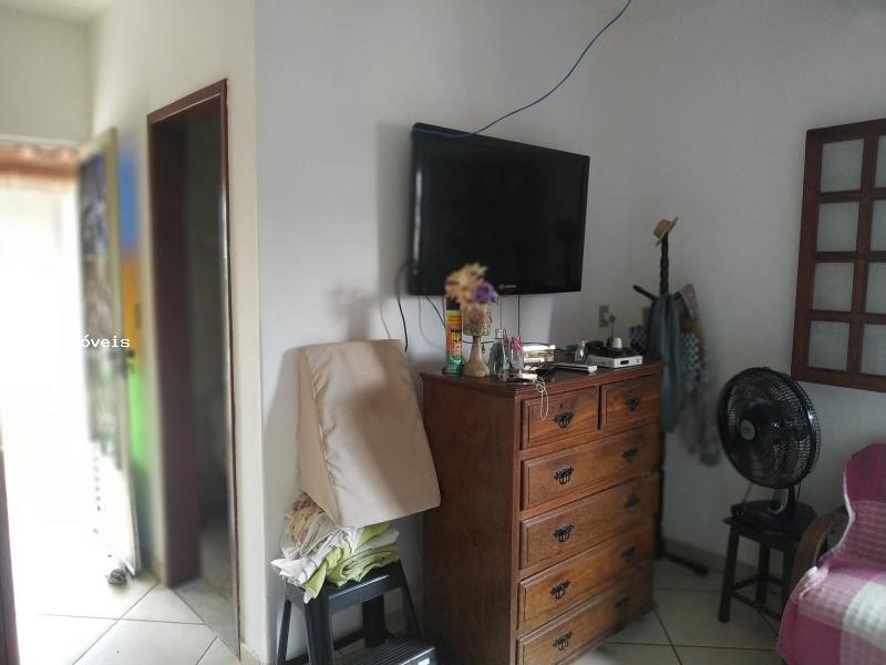 Casa à venda com 3 quartos, 1000m² - Foto 12