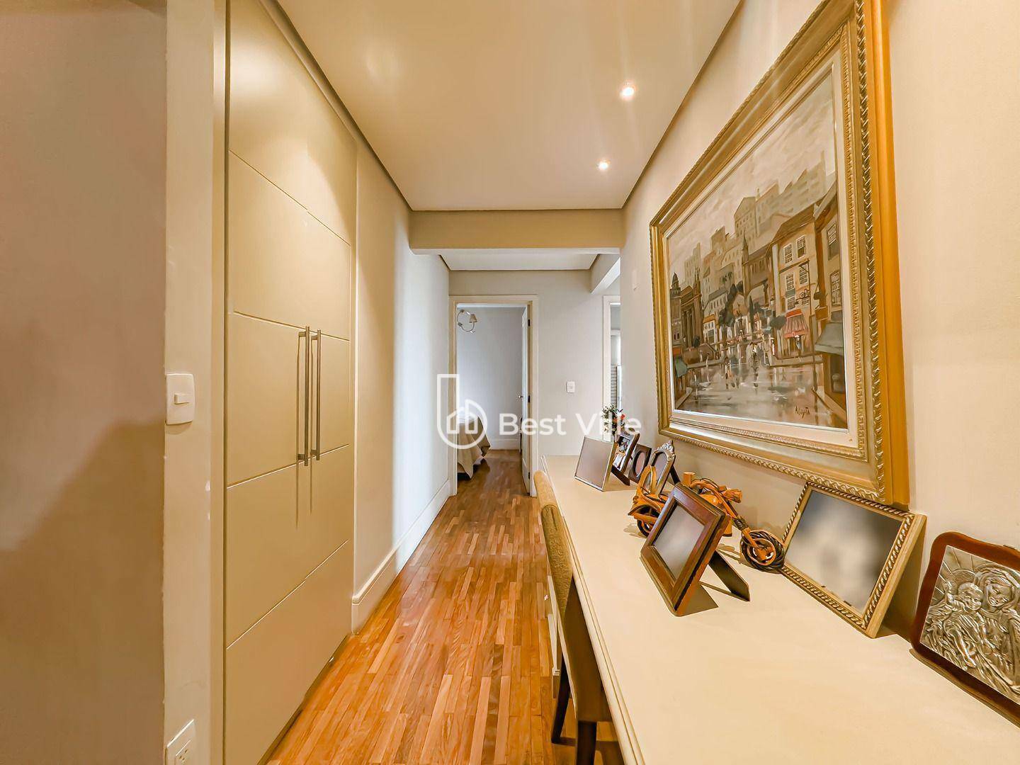 Apartamento à venda com 4 quartos, 177m² - Foto 10