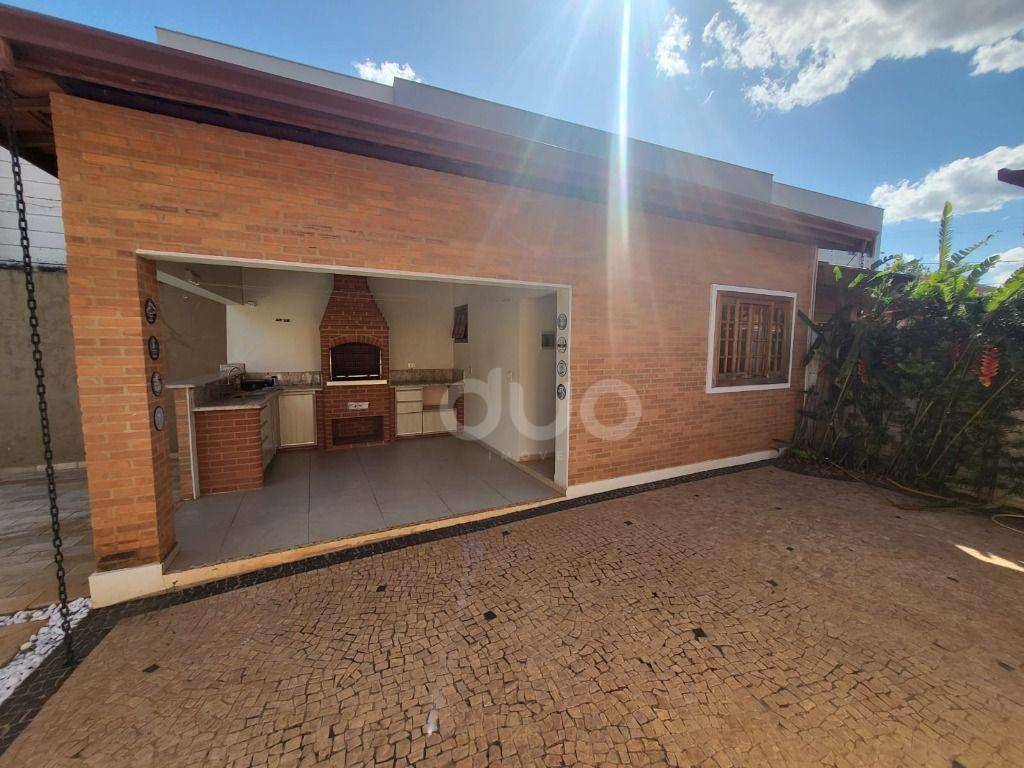 Casa de Condomínio à venda com 3 quartos, 223m² - Foto 33