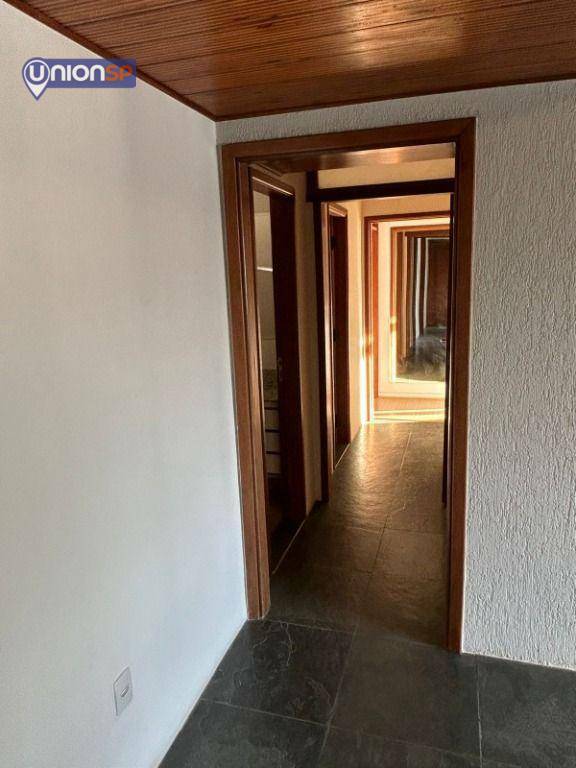 Apartamento à venda com 3 quartos, 162m² - Foto 17