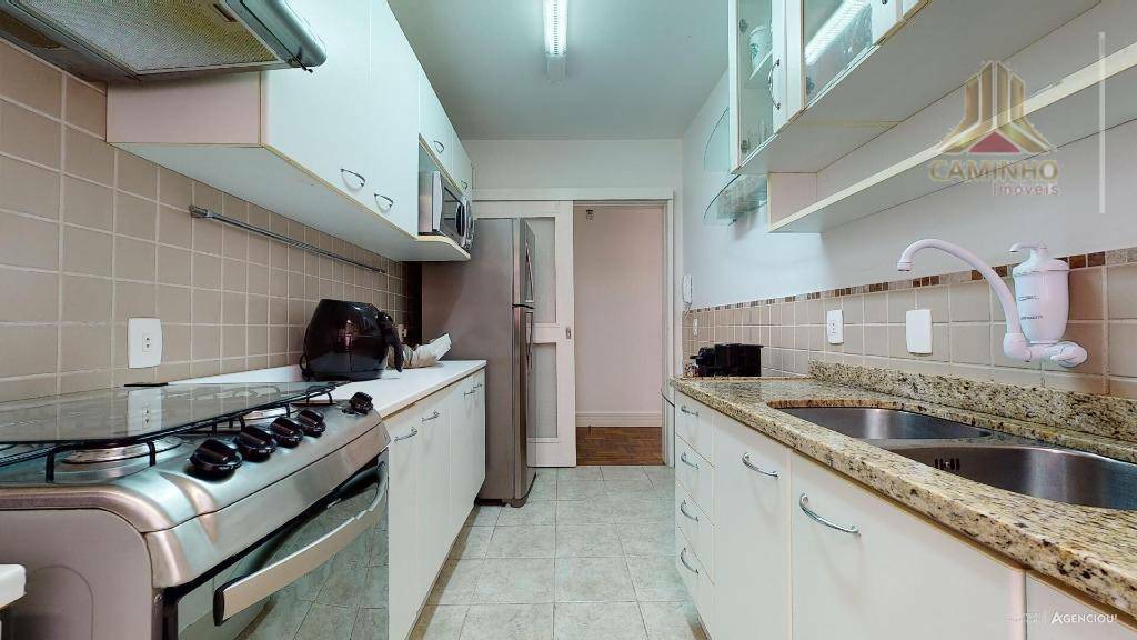 Apartamento à venda com 3 quartos, 122m² - Foto 4