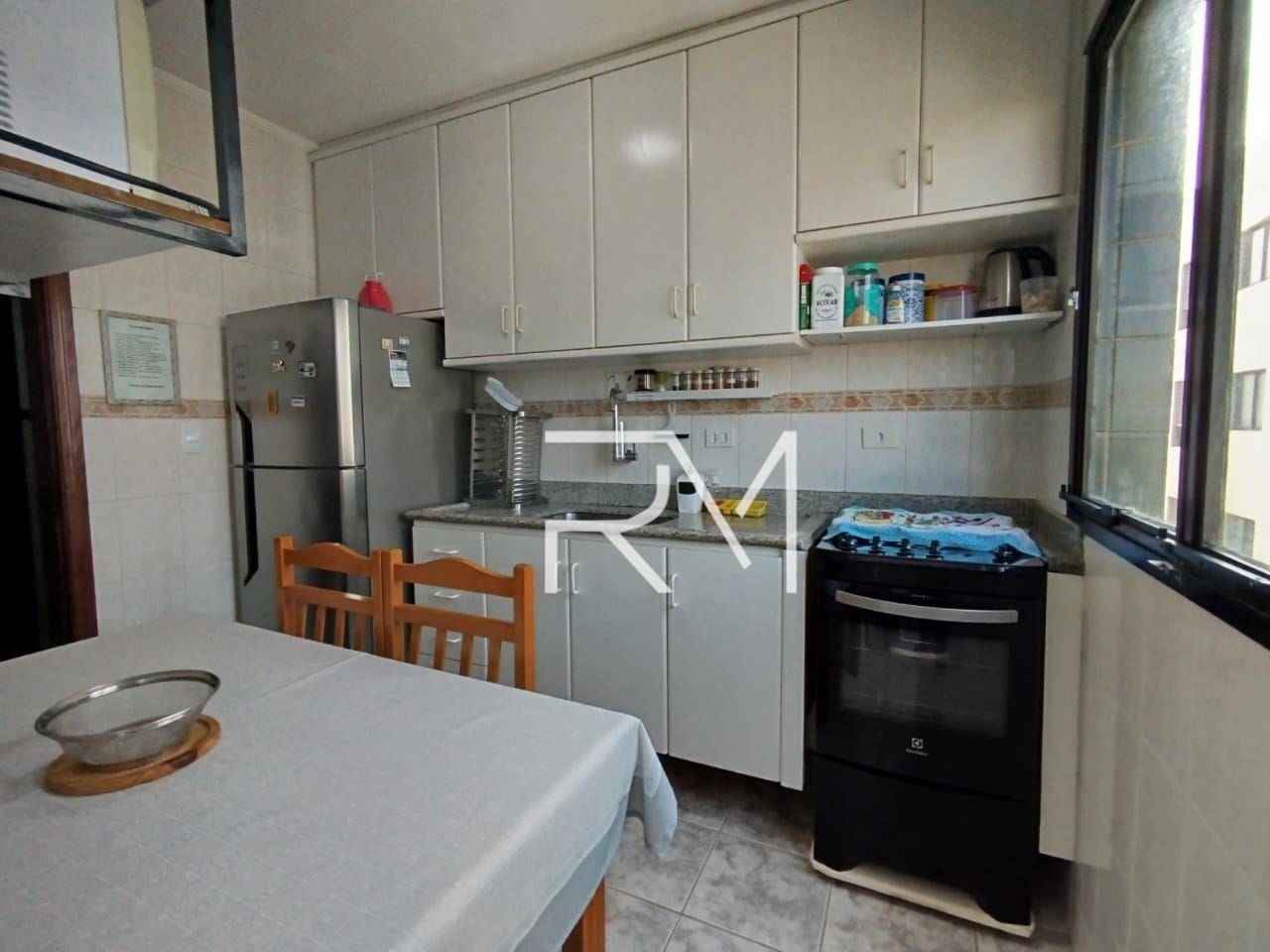 Apartamento à venda com 2 quartos, 67m² - Foto 10