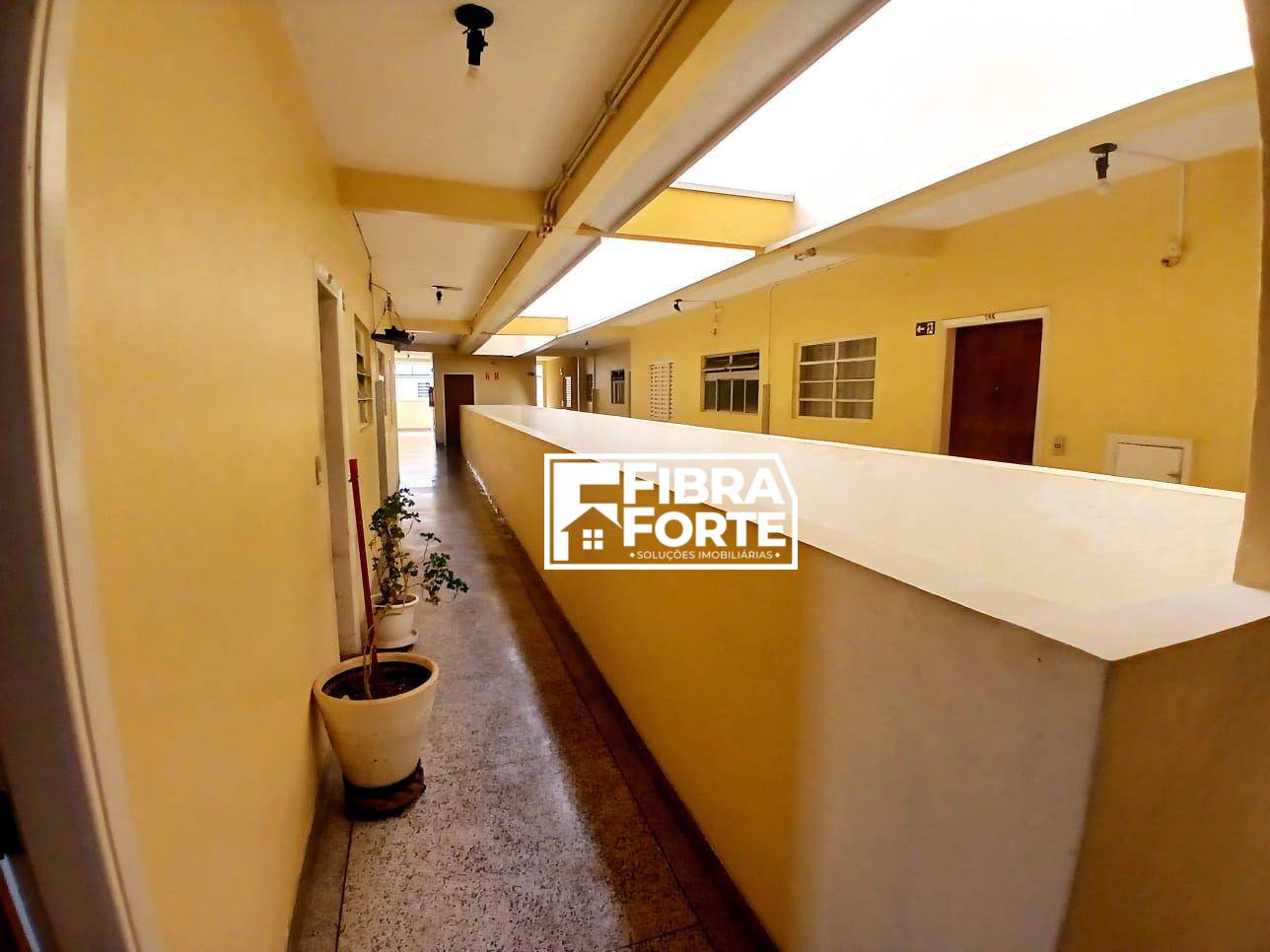 Apartamento à venda com 2 quartos, 70m² - Foto 24