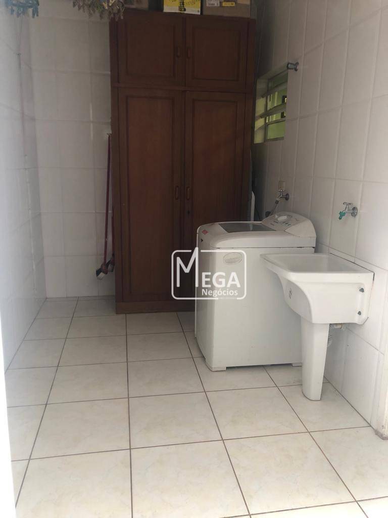 Casa de Condomínio à venda com 3 quartos, 220m² - Foto 9