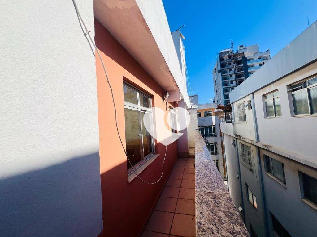 Apartamento à venda com 4 quartos, 228m² - Foto 16