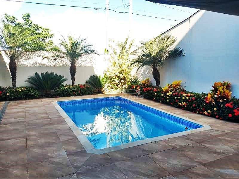 Casa de Condomínio à venda com 6 quartos, 356m² - Foto 47