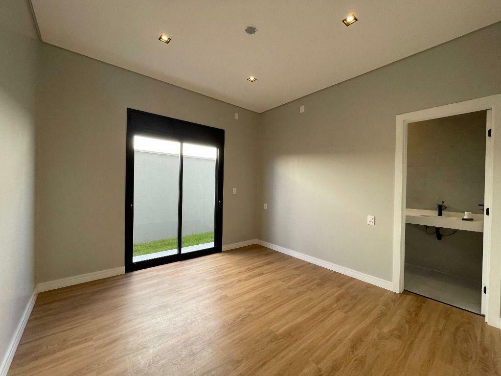 Casa de Condomínio à venda com 3 quartos, 205m² - Foto 16